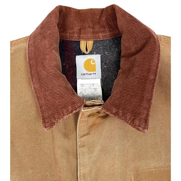 Viintage Carhartt C01 BRN Men’s 42 Reg Chore Jacket Barn Coat Union Made USA - Picture 3 of 16